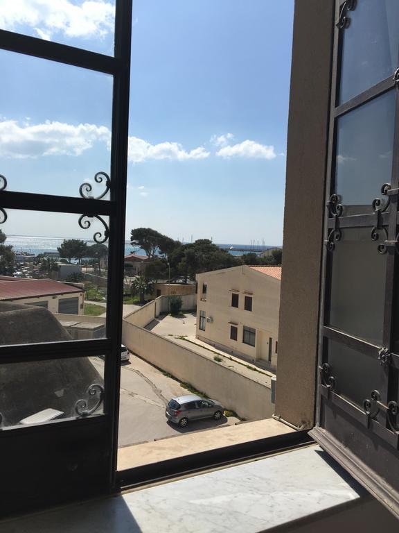 Il Bastione Duca D'Aosta Bed & Breakfast Trapani Ngoại thất bức ảnh